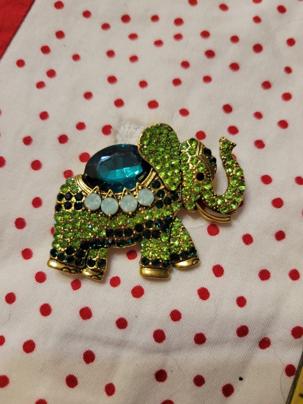 Chunky Cabochon Crystal Rhinestone Elephant Warlord Brooch